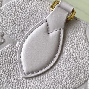 Louis Vuitton OnTheGo PM M15192