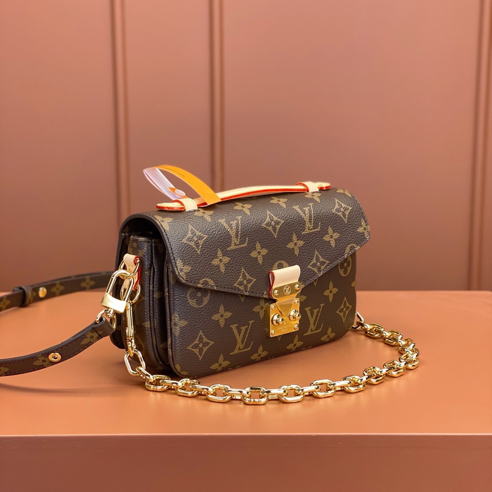 Louis Vuitton Metis East West M46279