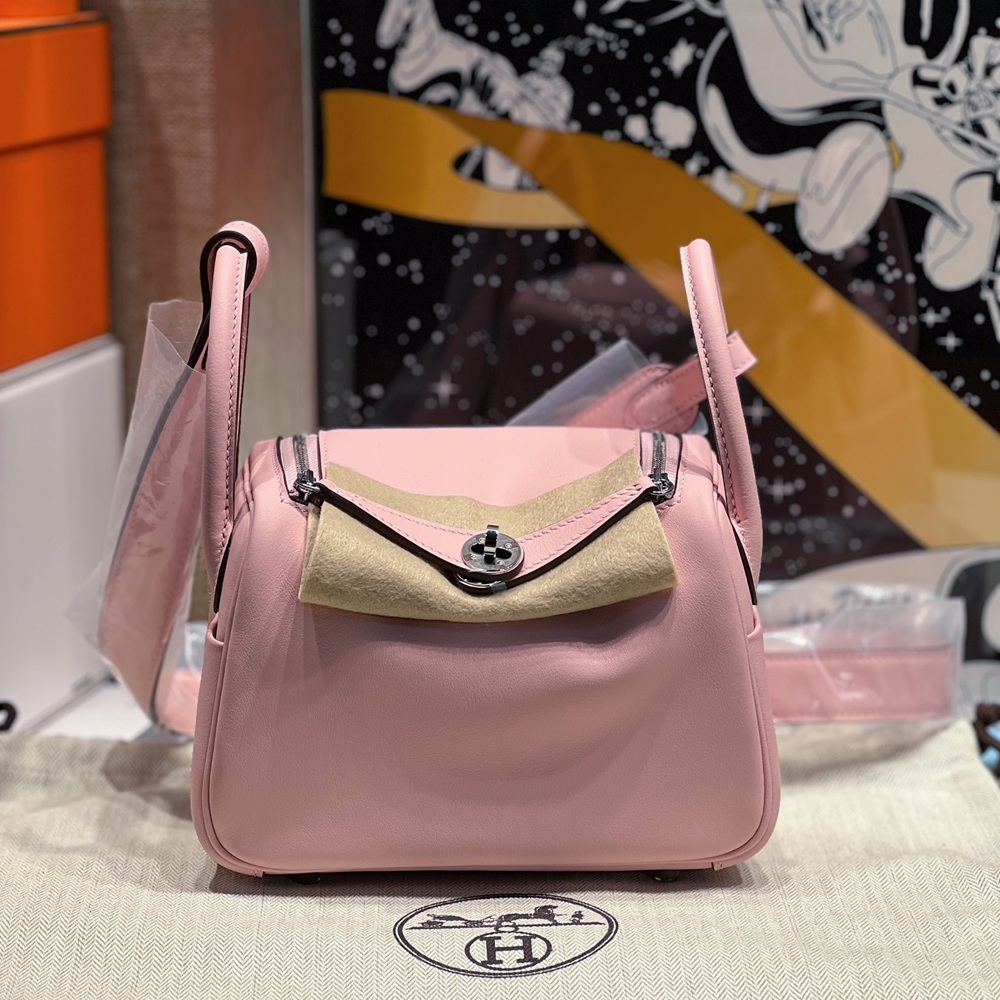 Hermes Mini Lindy Peach Pink H085957CK3Q