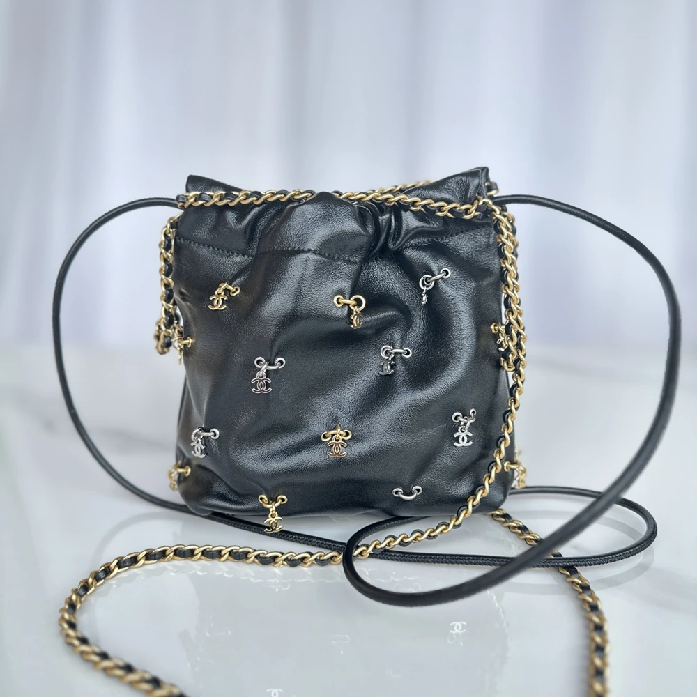 Chanel AS3980 Lambskin Charm - Ảnh 2