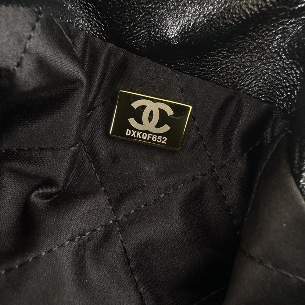 Chanel AS3980 Lambskin Charm - Ảnh 3