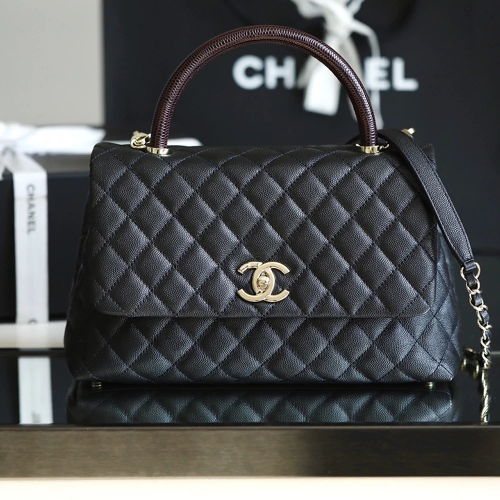 Chanel Coco Handle Medium Black