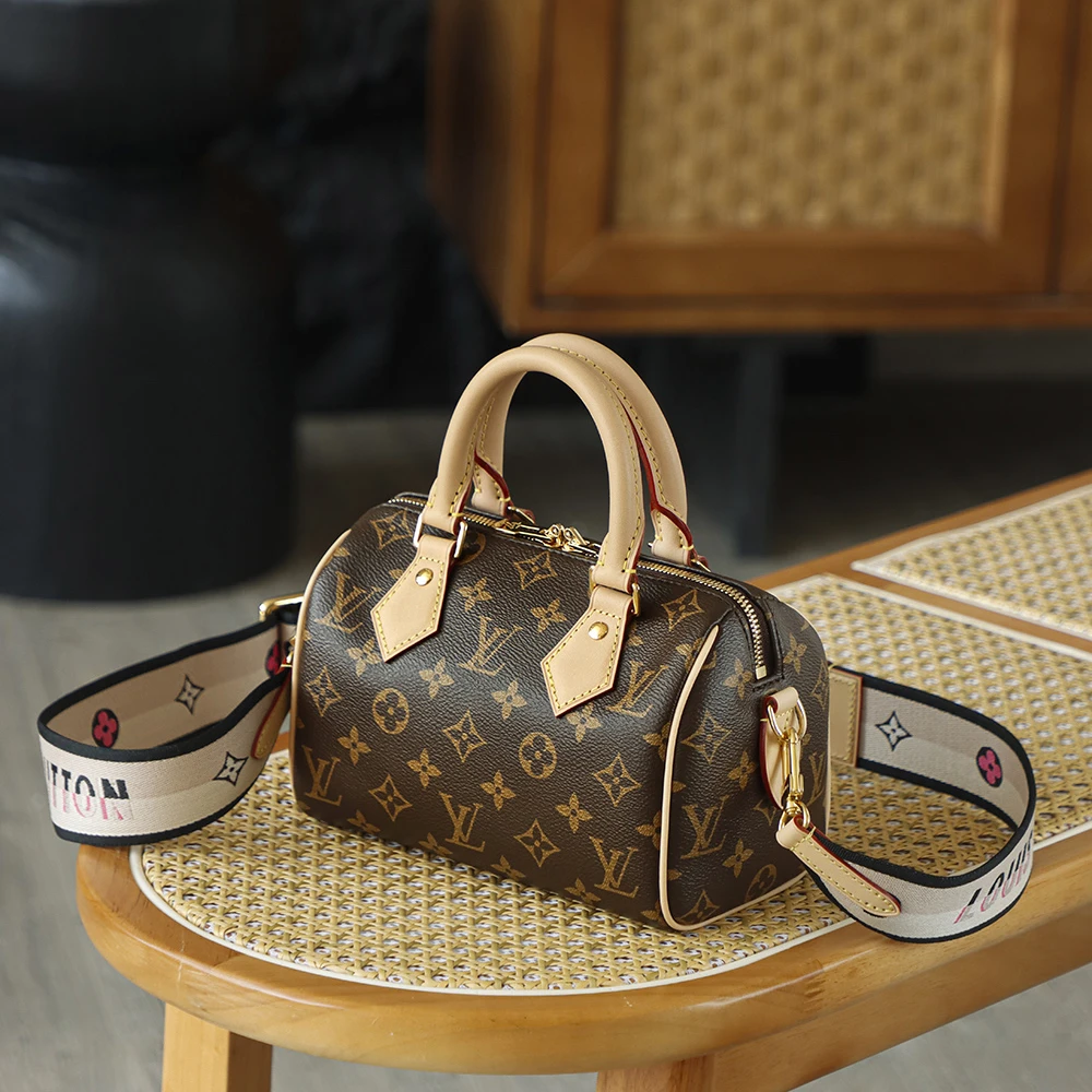 Louis Vuitton Speedy Bandoulière 20 Bag M46234 - Ảnh 4