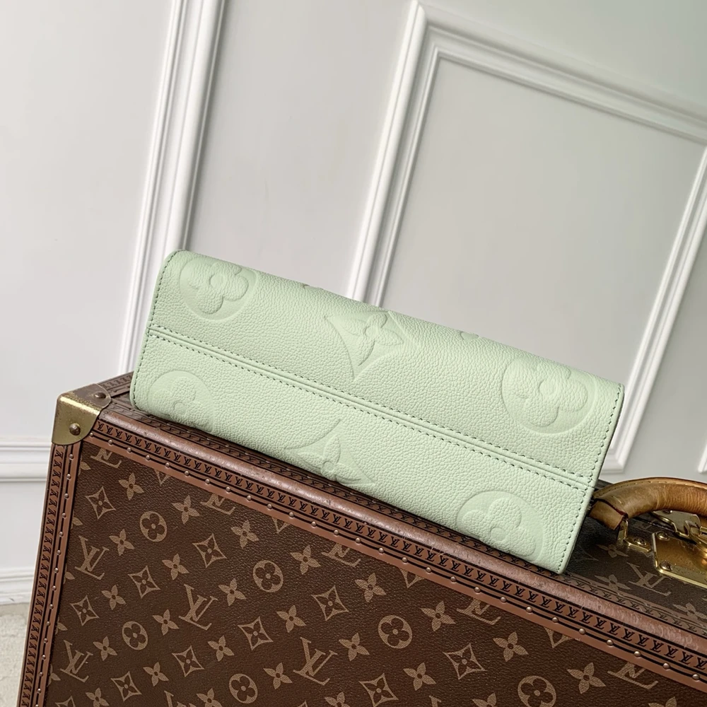 Louis Vuitton OnTheGo East-West M2A337 – Mint Green - Ảnh 5